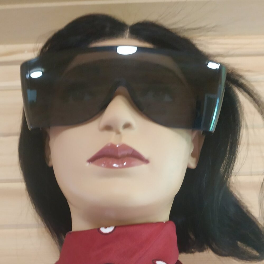 grinderPUNCH Full Coverage Fit-Over Sunglasses (fits over prescription glasses)